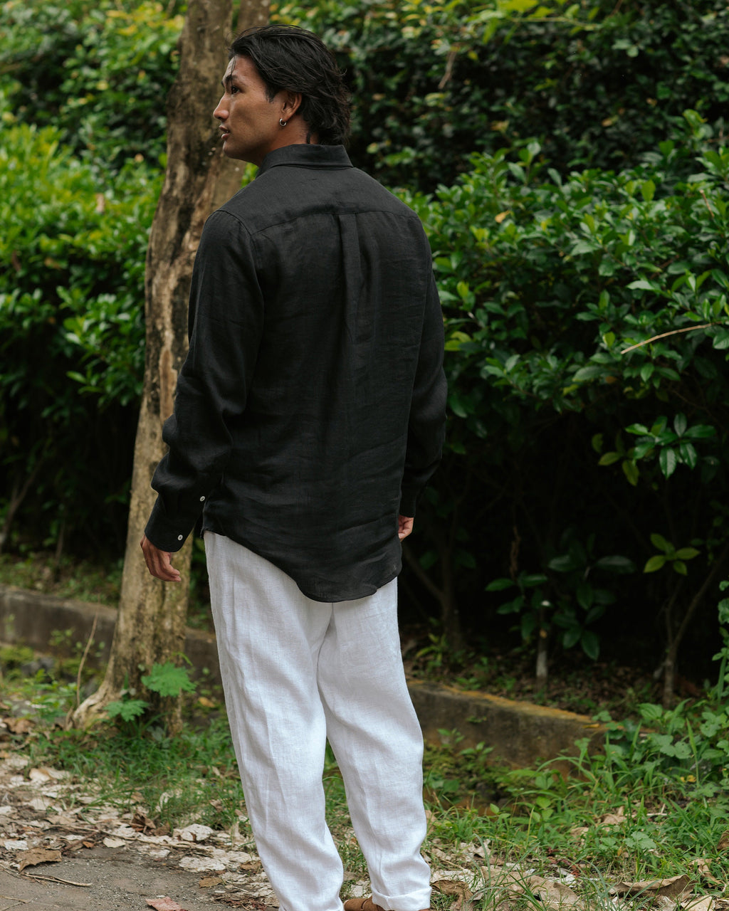 Black Linen Shirt for Men - Lightweight Long Sleeve Shirt - Casual Button Down - Work or Vacation Outfit - Ethical Menswear WENGEN