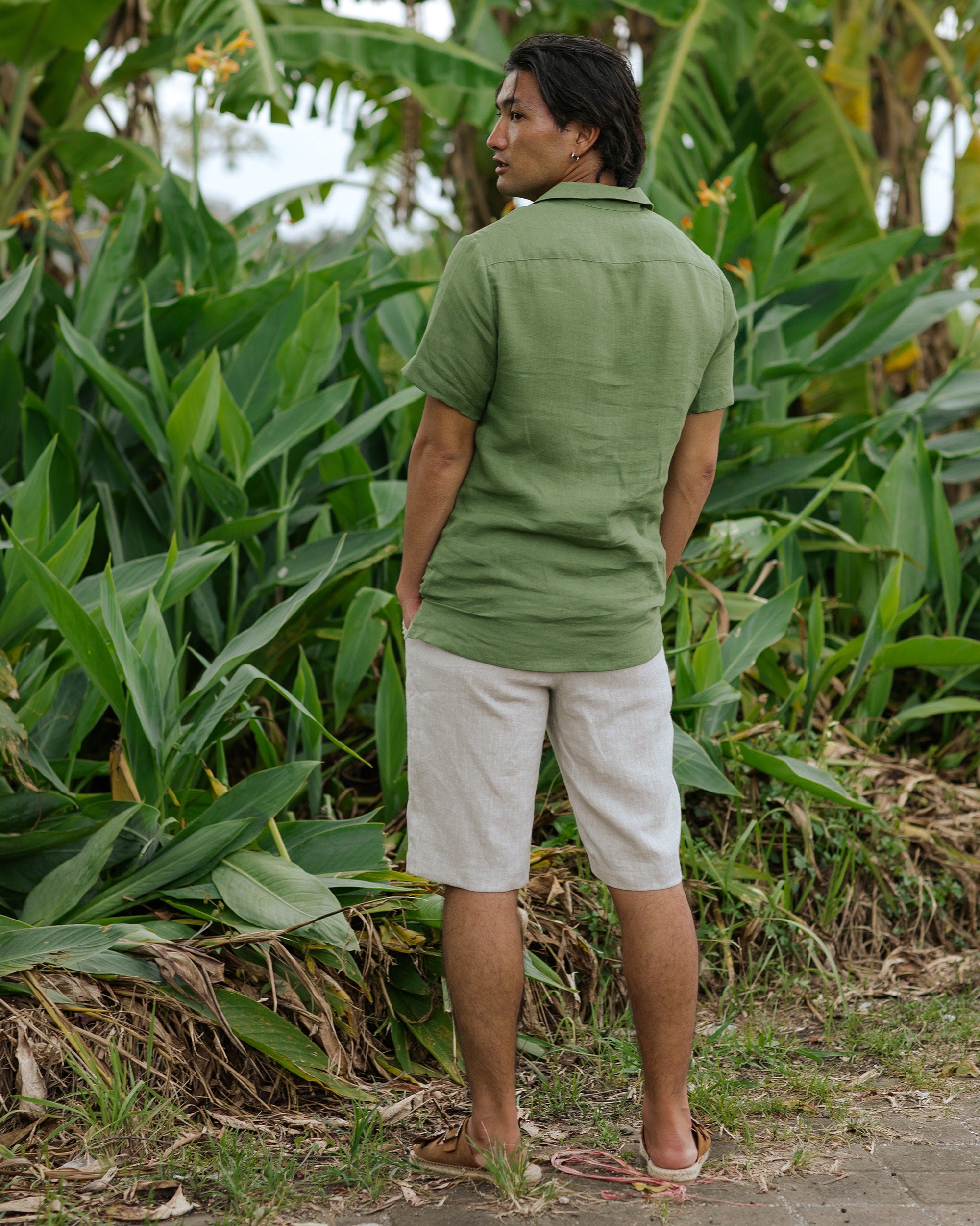 Mens Linen Camp Shirt - Short Sleeve Button Up Shirt for Men - Lightweight Relaxed Fit Vacation Shirt - Forest Green HAWI